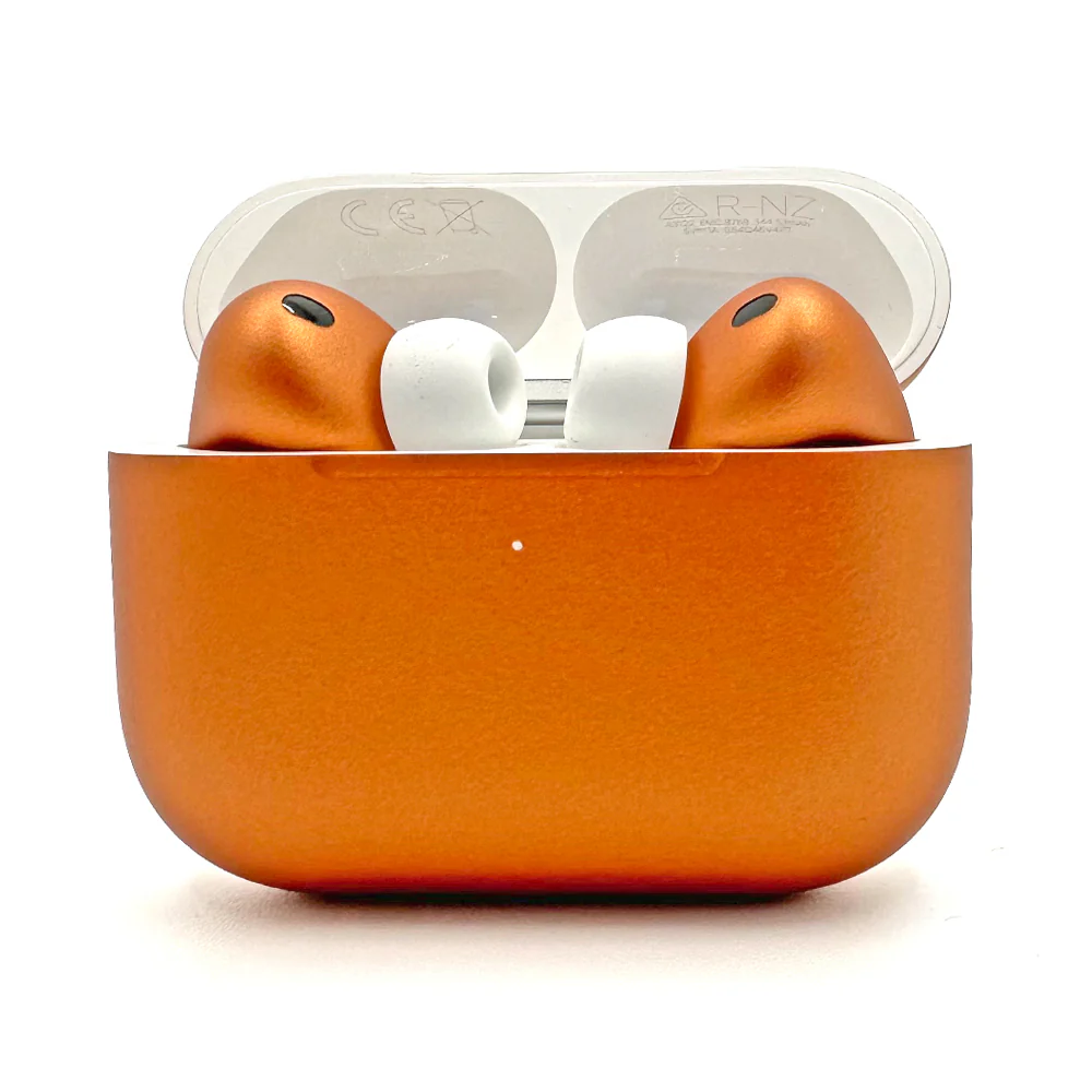 Apple AirPods Pro 3 Cosmic Orange 17